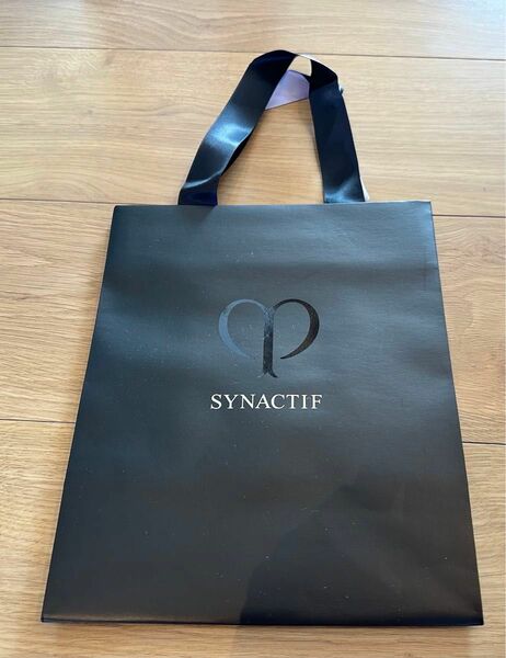 SYNACTIF ショッパー クレドポーボーテ シナクティフ 紙袋　ショップ袋