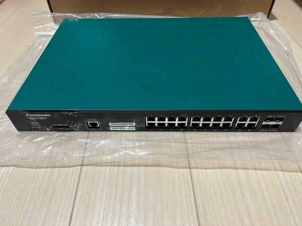 超美品 パナソニック PoE給電スイッチングハブ　PN26161K