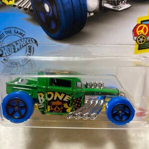 Hot Wheels★BONE SHAKER HW ART CARS★の画像1