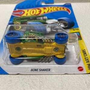 Hot Wheels★BONE SHAKER HW ART CARS★の画像5