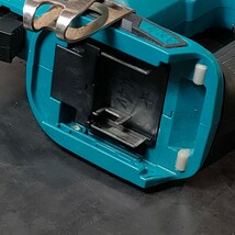 動作良好！ 中古品 マキタ makita 14.4V RT線 10mm幅 充電式タッカ ST111D 本体のみ コードレス_画像5