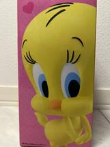 【新品未開封品】LOONey TUNes ルーニー・テューンズ　SOFVIMATES　トゥイーティー　フィギュア_画像4