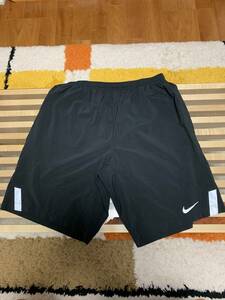 NIKE ナイキ　ランニングショートパンツ　BLACK サイズL DRY-FIT