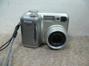 【ジャンク扱い】Nikon COOLPIX 4300 (400万画素コンパクトデジタルカメラ)