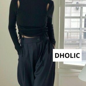 【新品未使用】DHOLIC ディーホリック ショルダースリットドロストニット 肩スリット ドロストリボン♪ブラック 黒 F フリー