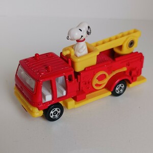 AVIVA スヌーピー MINI DIECAST SNOOPY IN SNORKEL