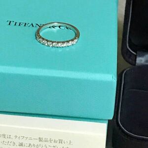 &lt;Tiffany&gt; Pt950 Forever Band Ring