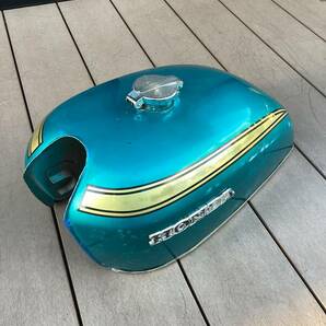 ③ 希少 当時物 タンク ブルーグリーン ホンダ純正部品 CB750 K K0 K1 K2 K4 カスタムの画像1