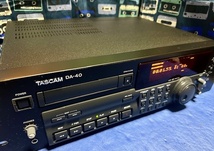 TASCAM　タスカム　高級プロ業務用DATデッキ　DA-40　動作確認品　　おまけで日本語取説および希少なサービスマニュアル付属 EXCELLENT８_画像5