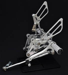 GSX1300R 隼 HAYABUSA バックステップ rearsets Silver