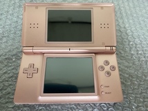 【中古】ニンテンドーDS Lite メタリックロゼ 動作確認済み_画像4