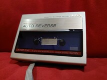 【AIWA】TP-26 vintage PORTABLE CASSETTE RECORDER アイワ カセットレコーダー カセットプレーヤー_画像4