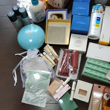 一円　化粧品　メナード　資生堂　ヤクルト　女性　シャンプー　リンス　石鹸　化粧品　化粧水　ジェル　保湿　毛染め　他　まとめ売り　　_画像4