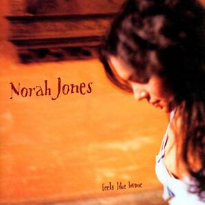 名盤 Norah Jones Feels Like Home ノラ・ジョーンズ  優しくゆったりとした曲が心地良い 駄曲なしの最高傑作 名曲満載 の画像1