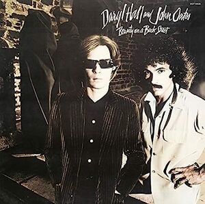 名盤 Daryl Hall & John Oates ダリル・ホール&ジョン・オーツ　Beauty On a Back Street 裏通りの魔女 日本国内盤帯付き　blu spec cd2