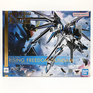 【中古】開封 バンダイ 機動戦士ガンダムSEED FREEDOM METAL ROBOT魂 SIDE MS STTS-909 ライジングフリーダムガンダム[240017613842]