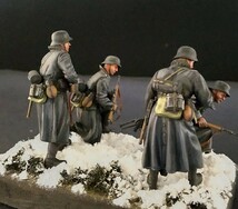 1/35ドラゴン ドイツ冬季装備歩兵 1941モスクワ フィギュア完成品_画像4