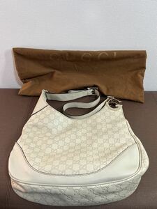 GUCCI ショルダーバッグ