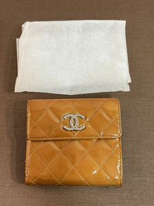 CHANEL 【シャネル】二つ折り財布 ウォレット ブリリアント マトラッセ エナメル レザー イエローブラウン シルバー金具