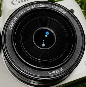 実用良品　EF-M 22mm f2 Canon 単焦点レンズ