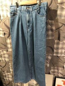 Levi's リーバイス FOLDED PLEATED BAGGY デニムパンツ ジーンズ A4675-0000 サイズW26L30 ライトインディゴ　FK