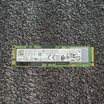 INTEL SSD 600p SERIES(SSDPEKKF256G7L) 256GB NVMe SSD フォーマット済み PCパーツ M.2 2280 動作確認済み 240GB 250GB_画像1