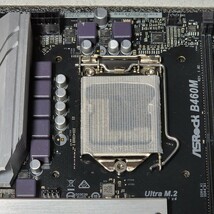 ASRock B460M LGA1200 MicroATXマザーボード ジャンク品 PCパーツ_画像5