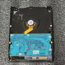 【送料無料】Hitachi HDS5C3020ALA632 2TB 3.5インチ内蔵HDD 2012年製 フォーマット済み 正常品 PCパーツ 動作確認済_画像3