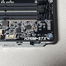 【送料無料】ASRock DeskMini 310 ベアボーンキット H310M-STX搭載 最新Bios 動作確認済み PCパーツ_画像6