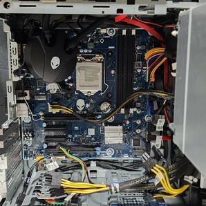 【送料無料】DELL ALIENWARE AURORA R8 LGA1151(Z370)マザーボード 簡易水冷クーラー DVDドライブ 850W電源ユニットのみ ベアボーン品の画像6