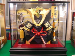 Art hand Auction [TI Yamamuro Furniture] [Free shipping nationwide] ◆ Boys' Festival! Children's Day! May Doll! Kabuto No. 12 case decoration W48xD29xH45cm (new display item), season, Annual Events, Children's Day, helmet