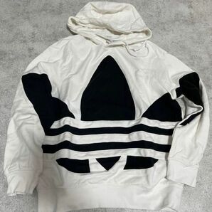 adidas オリジナルス　 パーカー