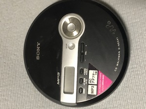 CDウォークマン　SONY　ブラック　D-NE241