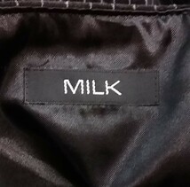 MILK　ミルク　ハイウェストフレアミニスカート　ブラック　ピンストライプ柄　Mサイズ相当　レディース　01_画像5