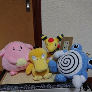  Pokemon soft toy 4 piece set Lucky ko Duck tenryu sea urchin .rozo. pouch 