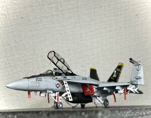 1/144 エフトイズ F/A-18F Super Hornet スーパーホーネット ジョリーロジャース FG 完成品