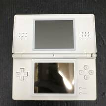 H ☆箱付☆ 任天堂 ニンテンドー Nintendo DS Lite USG-001 ホワイト 家庭用 ポータブル ゲーム機 右脳鍛錬 大人の速読トレーニング 付_画像3