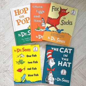 新品　Dr. Seuss's 英語絵本 5冊セット　ハードカバー　Fox in socks The cat in the hat