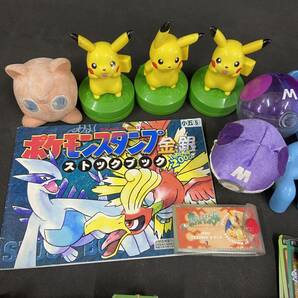 R1101【 ポケモン グッズ まとめて！】雑貨 ポケットモンスター ピカチュウ ストックブック スタンプ カード フィギュア インテリア 現状品の画像5