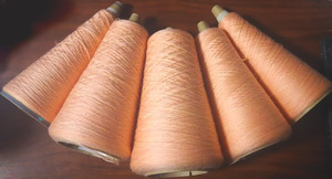 毛糸　サーモンピンク　595グラム