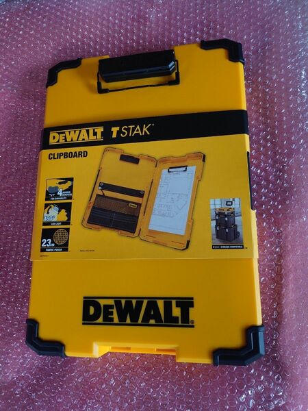 送料無料　DEWALT TSTAK クリップボードバインダー*ライト付きバインダー