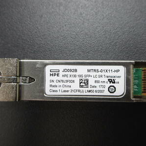 HPE FlexFabric 5700-32XGT-8XG-2QSFP+ Switch (JG898A) / 10G SFP Module (MTRS-01X11-HP) 付き / 初期化済み / No.T733の画像4