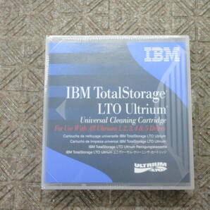 IBM System Storage 7226-1U3 マルチメディアエンクロージャー (LTO5) 未使用クリーニングカートリッジ付き (No.T818)の画像5
