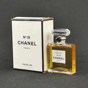 A 11 × 【 14ml 未使用 】 CHANEL N°19 シャネル プードレ PARFUM パルファム BT ボトル 香水 フレグランス フランス製