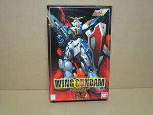 BANDAI 1/100 HG WING GUNDAM