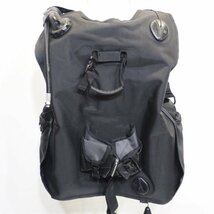 アクアラング アクシオム BCD 日本サイズM（サイズ：SM）定価132,000円_画像3