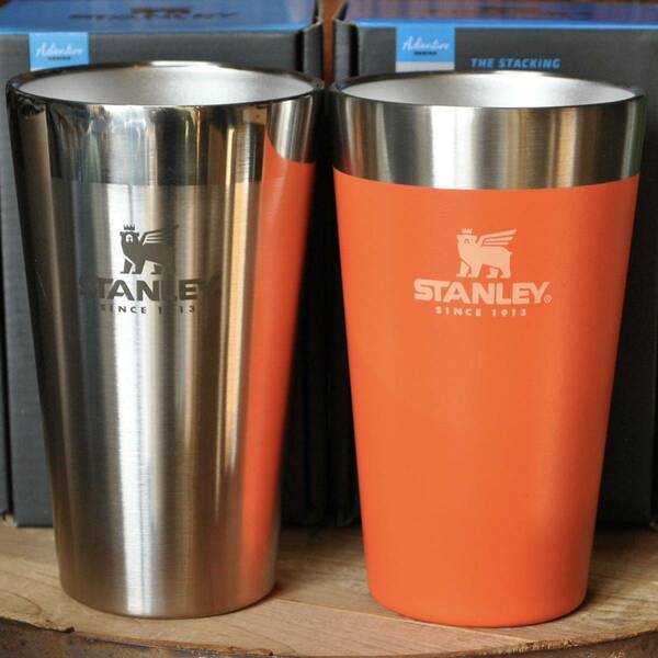 スタンレーSTANLEYスタッキング真空パイント2色セット【シルバー＆オレンジ】正規品 真空断熱 保冷保温タンブラー ペア アウトドア食器