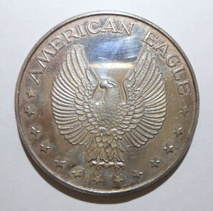 AMERICAN EAGLE ONE TROY OUNCE .999 FINE SILVER 直径約39mm 重量約31.1g 天秤 