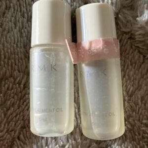 RMK Wトリートメントオイル5ml ×2本（一本は一度使用、テープの巻いていない方）スキンコンディショナー　2.5ml×1包