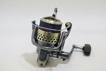 SHIMANO スピニングリール BB－X テクニウム Mg2500D 右ハンドルキャップ固い 中古品現状で_画像1